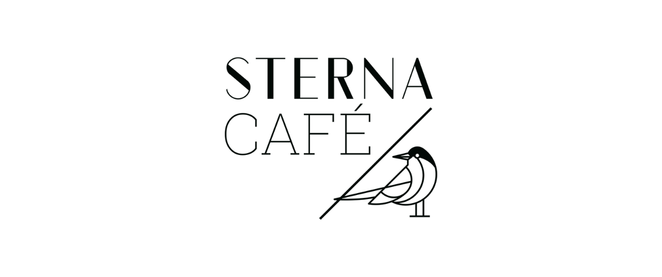 Logotipo da Sterna Café, rede de cafeterias de destaque. Sophia Ferreira, criadora de conteúdo e UGC Creator, trabalhou na comunicação da marca, trazendo experiência e fortalecendo a conexão com os consumidores.